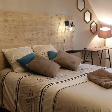Apartament Chez Karine T4 Terrasse Hyper Centre Ville Wifi Parking Troyes