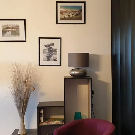 Chez Karine T4 Terrasse 5eme Etage Centre Wifi Parking * 特鲁瓦