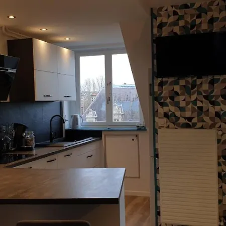 Chez Karine T4 Terrasse 5eme Etage Centre Wifi Parking 特鲁瓦